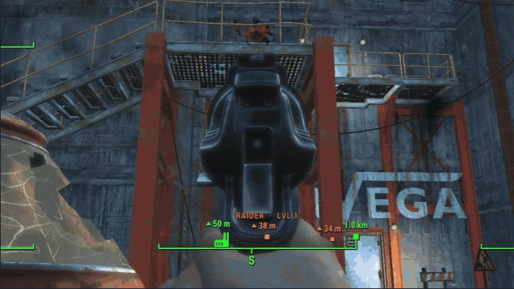 Modern Compass Overhaul gameplay image showing enemy information and compass markers.